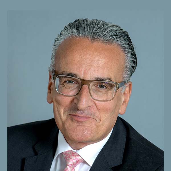 Mr Daniel Ciapponi